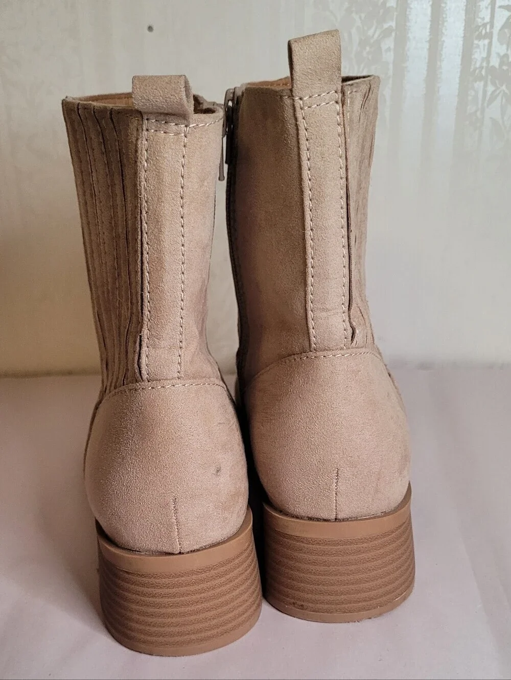 Universal Thread Ashley Tan Ankle Boots Size 10